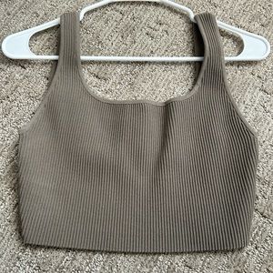 Babaton Scultp Crop Top